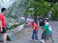 だるまさんがころんだの様子2