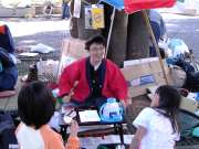 出店や周りの様子1